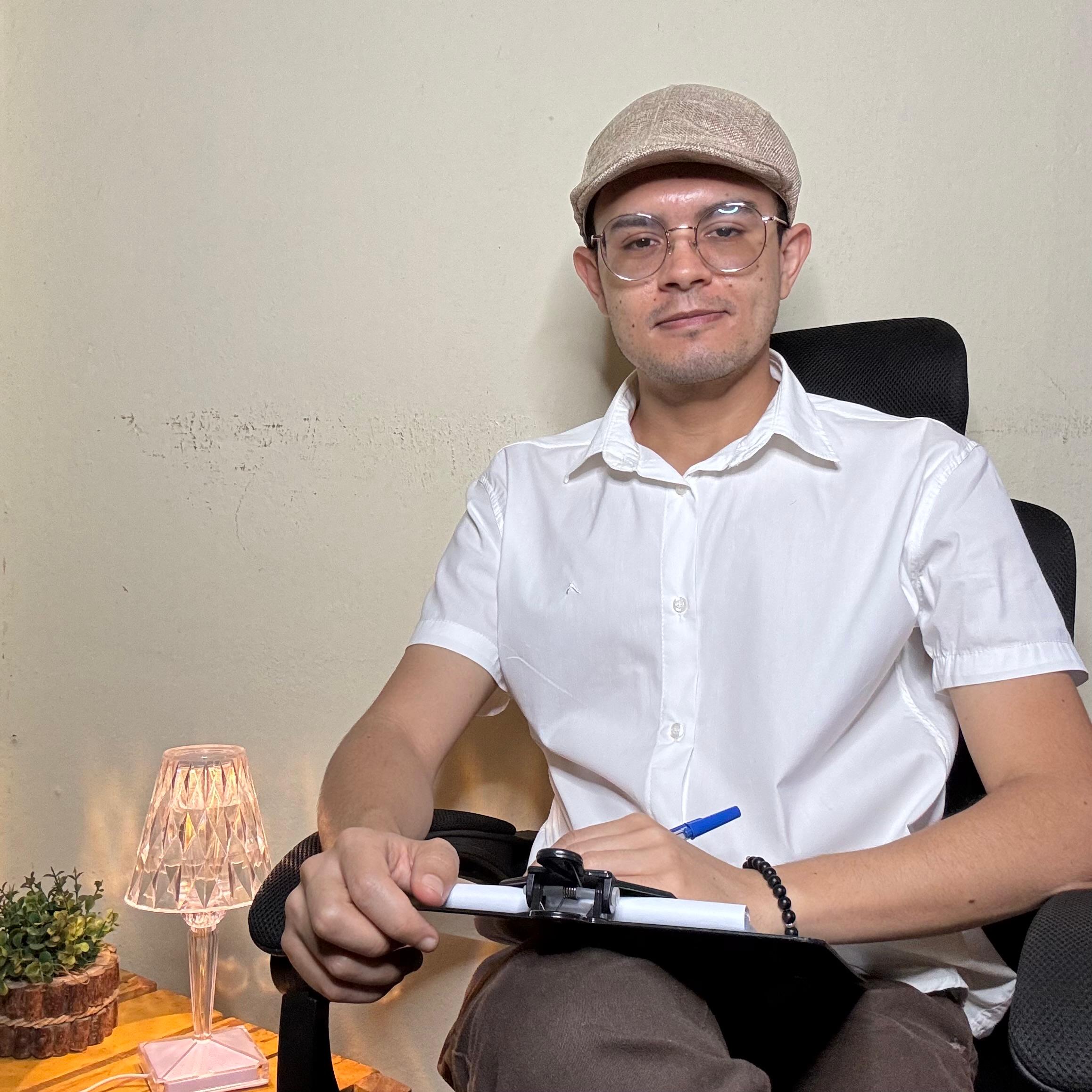 Foto de Psicólogo Carlos Henrique de Oliveira